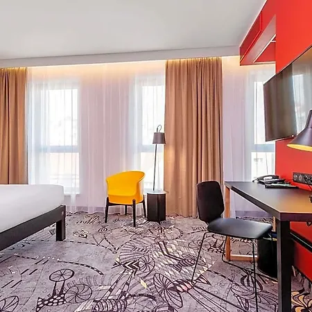 Ibis Styles Stare Hotel 3*