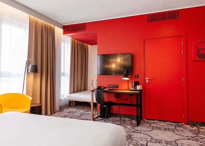 Ibis Styles Stare Hotel 3*