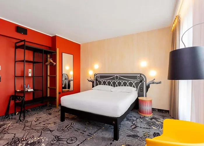 Ibis Styles Stare Hotel 3*